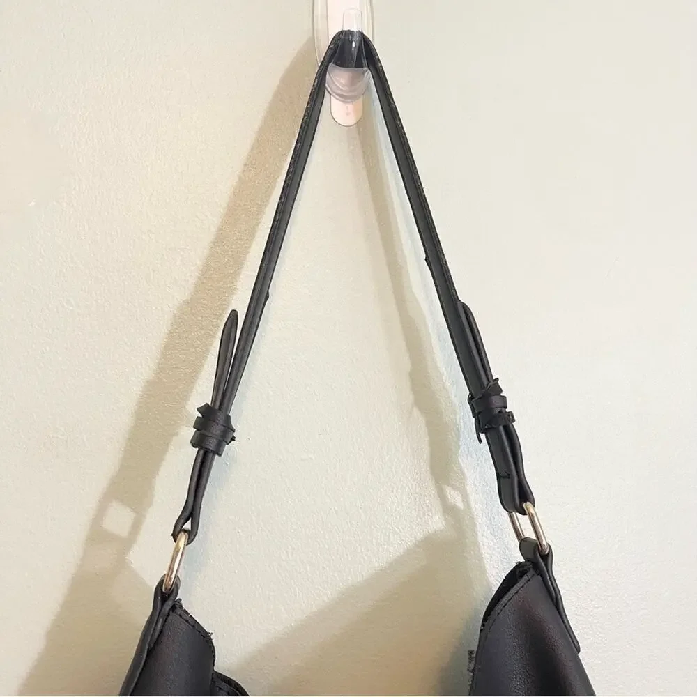 Lulu Dharma Womens Leather Tasseled Shoulder Handbag Bucket‎ Bag Black One Size
